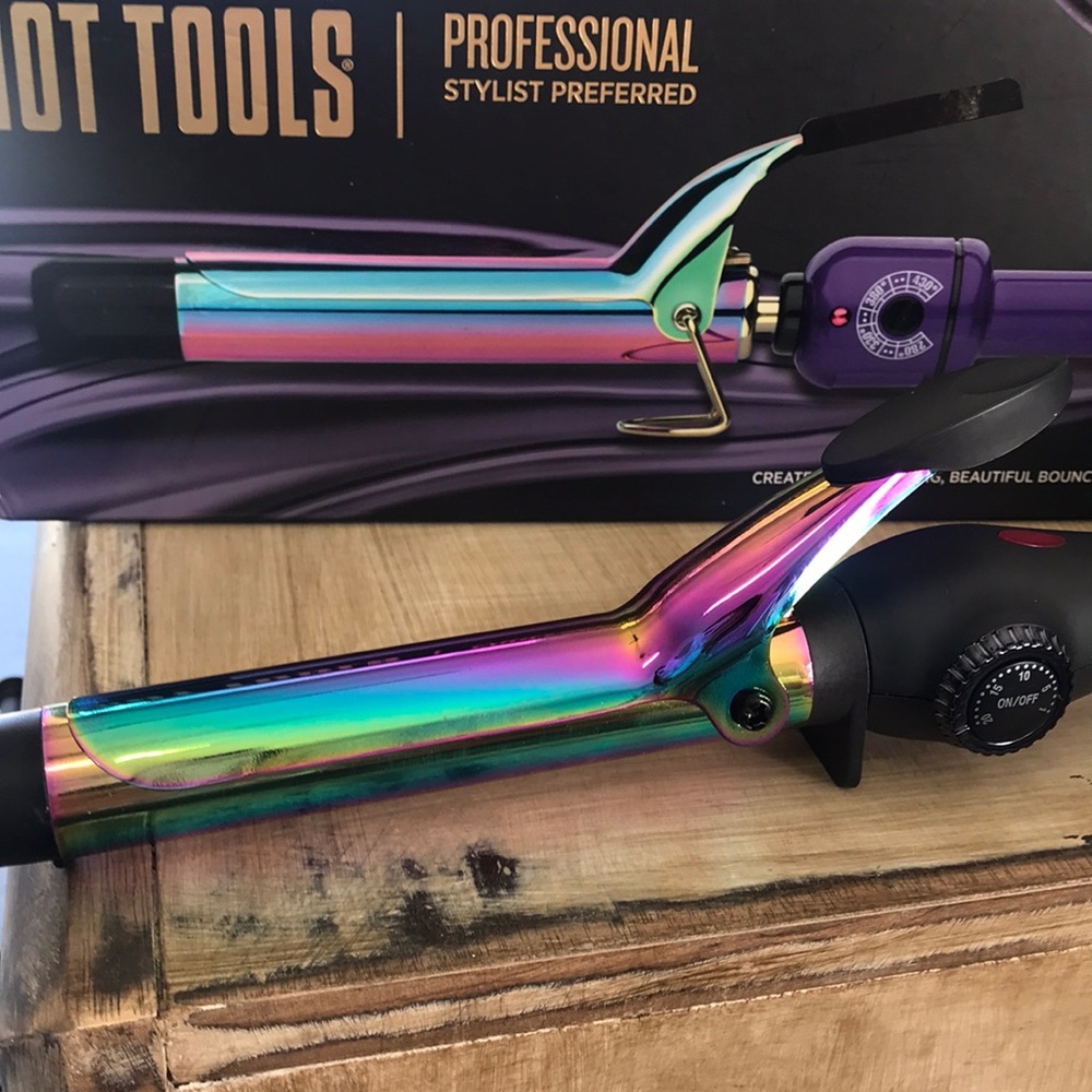 Rainbow curling iron
